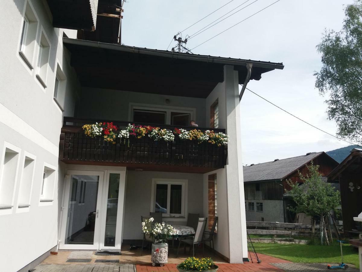Haus Straubinger-Tiefenbacher Бад Гоисерн Экстерьер фото