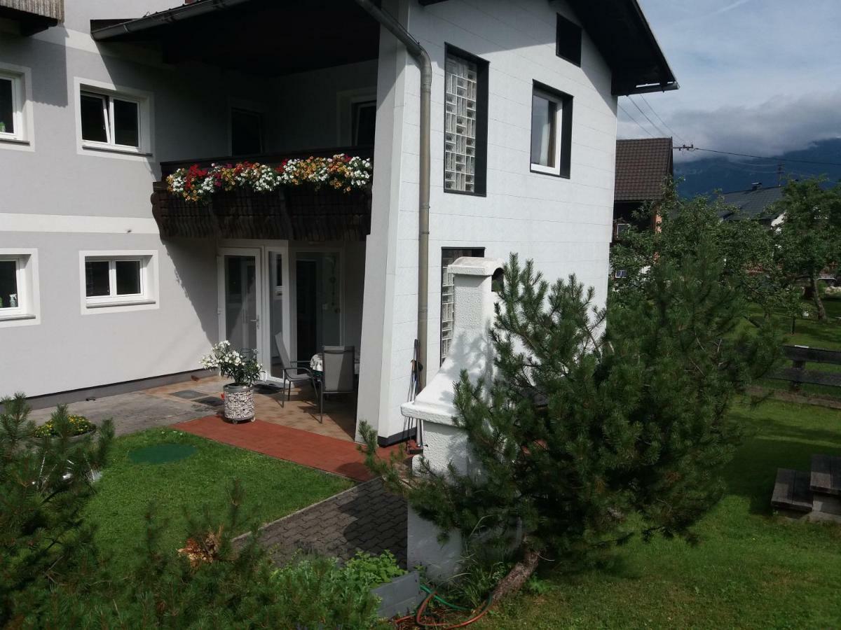 Haus Straubinger-Tiefenbacher Бад Гоисерн Экстерьер фото